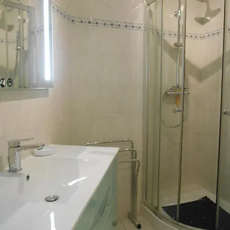 3 Rivieres - Balcon Des Mimosas A9 Apartment *